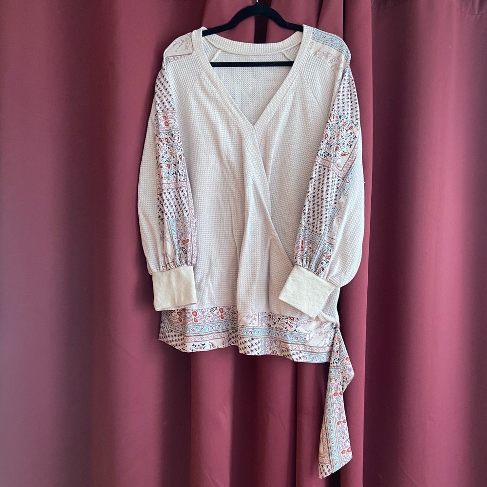 Boho Style Flowy Sleeve Thermal Shirt